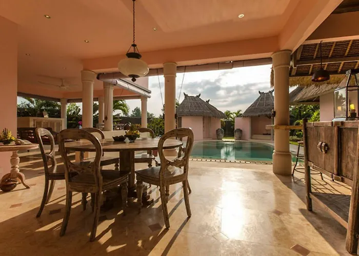 Villa Hacienda Bali Kuta Lombok