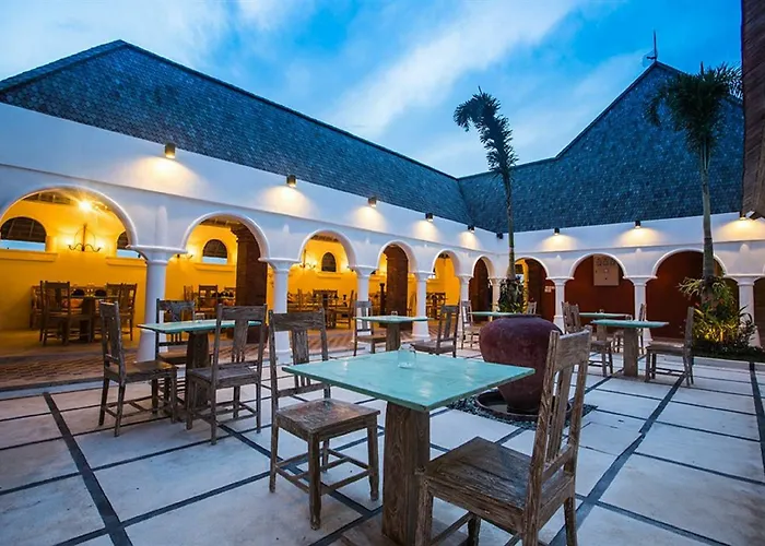 Hacienda Bali * Kuta Lombok